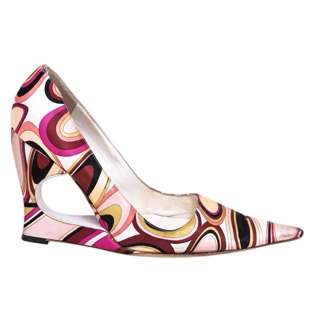 Emilio Pucci Printed Fabric Pumps 39.5